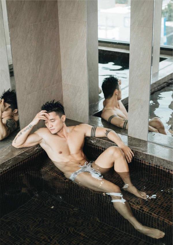 Fetish-04--Jack-Ryan-ebook--cum-video